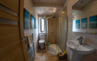 Loghouse.ie log cabin. Top quality log house products.