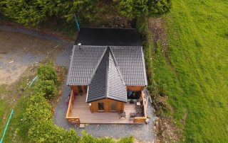 Loghouse.ie log cabin. Top quality log house products.