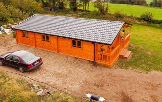 Loghouse.ie log cabin. Top quality log house products.