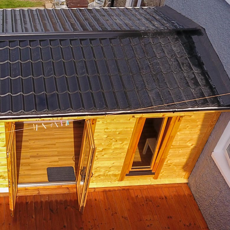 Loghouse log cabin. Top quality log house products.