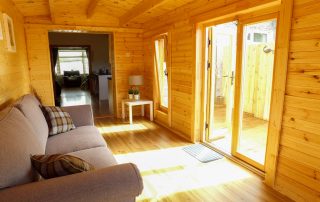 Loghouse log cabin. Top quality log house products.