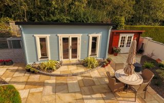 Loghouse.ie log cabin. Top quality log house products.